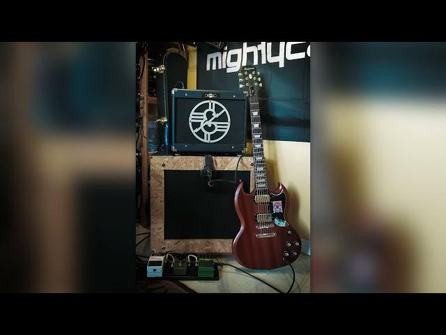 epiphone electar tube 10 + oversized open back 1x10 cab mic test