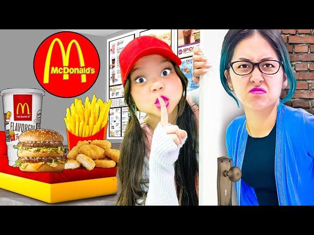 KID ZOEY OPENS HER OWN SECRET MC DONALDS IN HER BEDROOM | I BUILD MY RESTAURANT AT HOME BY SWEEDEE