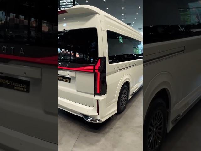 New hiace 2025 Toyota luxury van business class