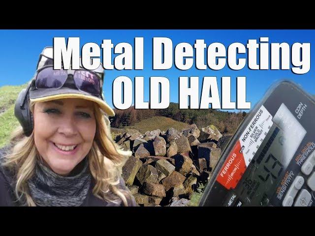 Digger Dawn - Metal Detecting an OLD HALL SITE