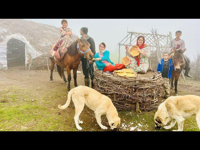 Busy Day in Nomadic Life | Baking Bread & Packing for the Big Autumn Migration