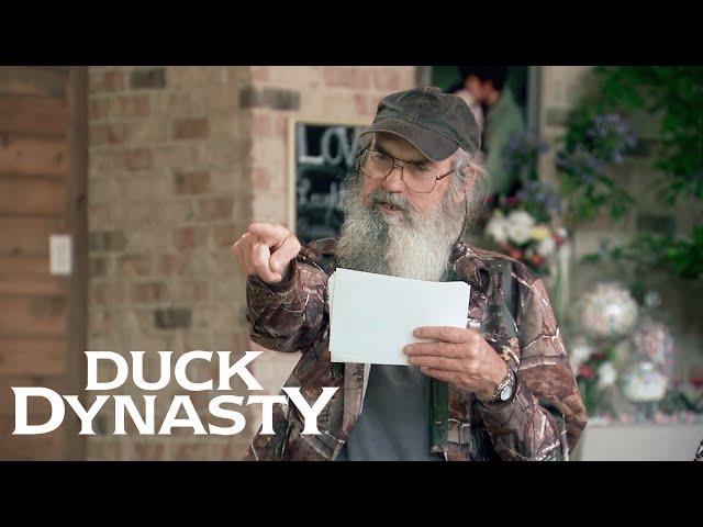 Duck Dynasty: Si Helps Kay and Korie Shop for John Luke's Engagement Gifts