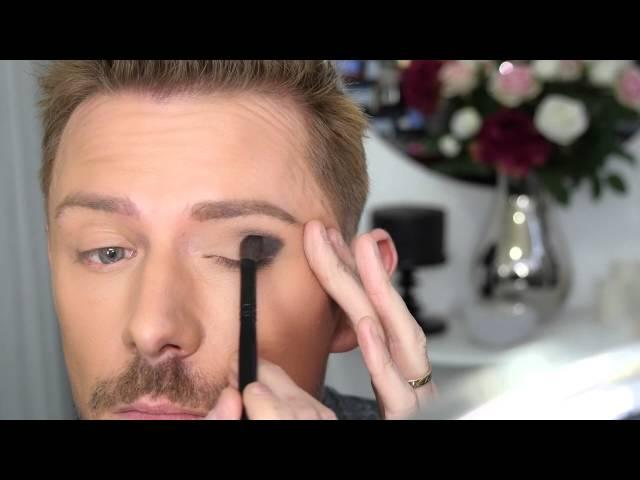 THE BEGINNERS GUIDE TO HOODED EYE TUTORIAL