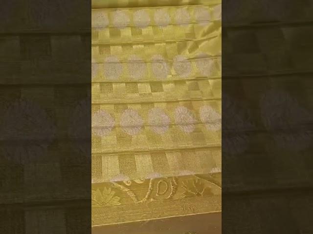 Beautiful Gold Saree by Hariprasad from Sircilla Rajanna Pattu | Amazing Weaving!