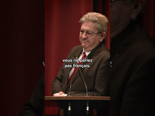 Excusez mon anglais, mais il fallait que je passe un message à Donald Trump.