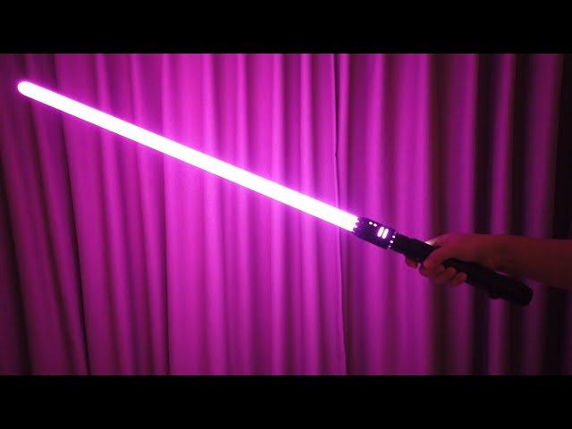 The BEST Lightsaber to buy  (Sabertrio Vektra)