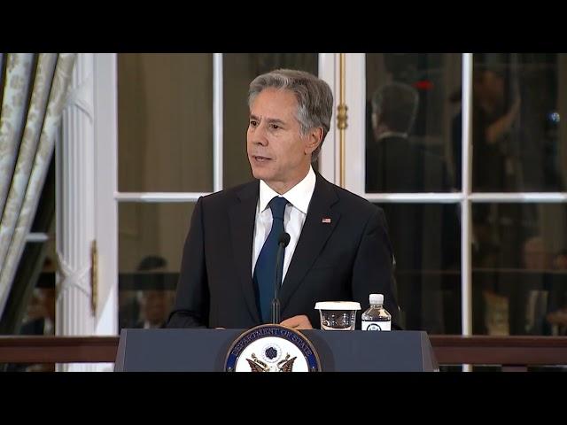 WATCH: Blinken delivers remarks at U.S.-Pacific Islands Forum Summit with UN ambassador