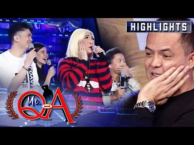 Director Bobet enters the studio because of Vice, Jhong and Vhong | It's Showtime Mr. Q and A