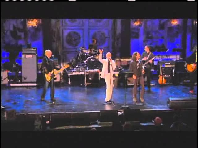 R.E.M. & Eddie Vedder - "Man on the Moon" | 2007 Induction