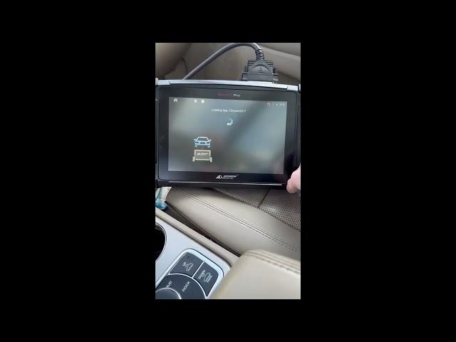 2014 Jeep Grand Cherokee programming an ILCO look-a-like proximity key via the Smart Pro Lite