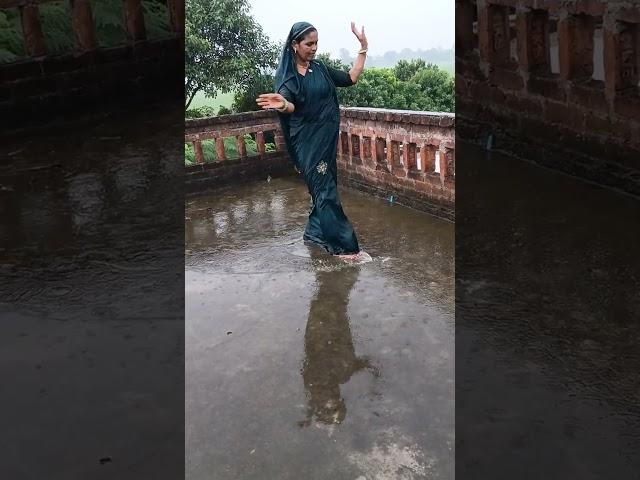 barsat ke Mausam mein tanhai ke#Savitri Devi 777#short video