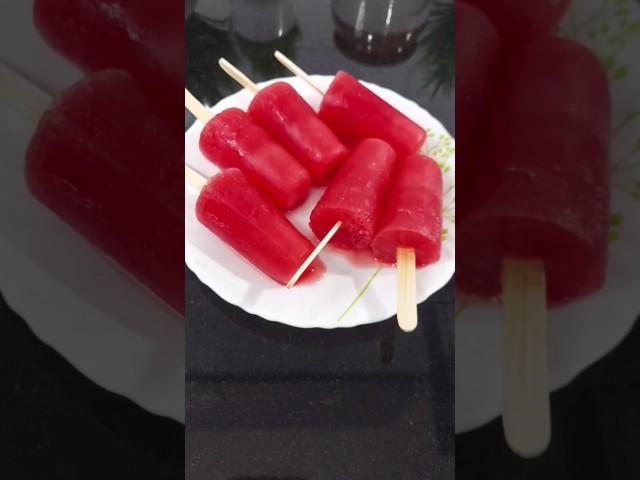 कलिंगड कुल्फी | Watermelon Kulfi Recipe #shorts #youtubeshorts #viral #kulfi
