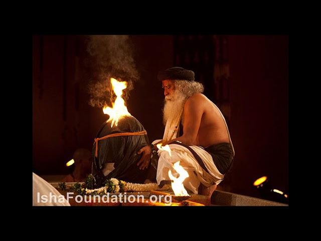 Sadhguru chants Aum (om) 108 times