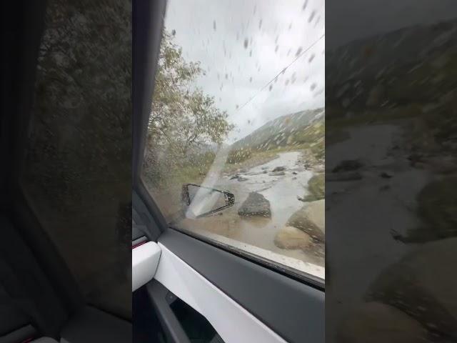 SENDING TESLA CYBERTRUCK THRU A RIVER #tesla #elon #cybertruck #offroad