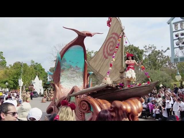 DISNEYLAND PARADE MAR, 2024