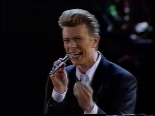 David Bowie 1990 Sound and Vision Tour, Tokyo