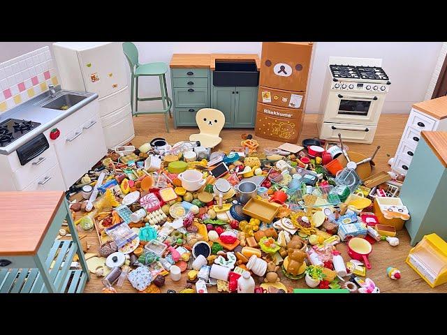 Miniature kitchen set installation ASMR