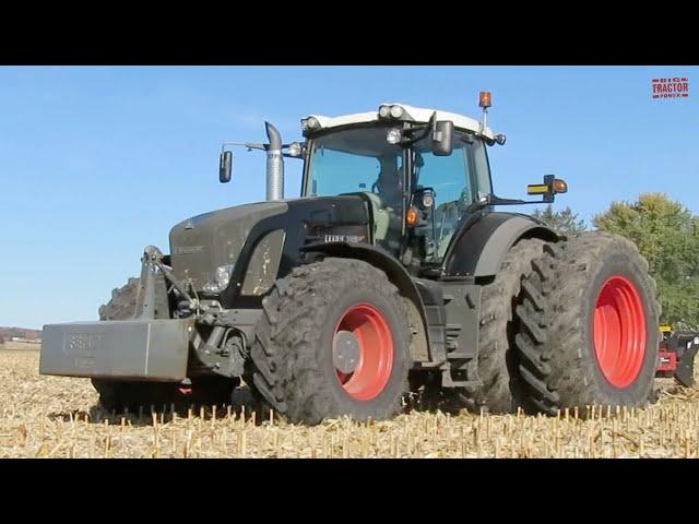 FENDT 933 Vario Tractor Working on Fall Tillage