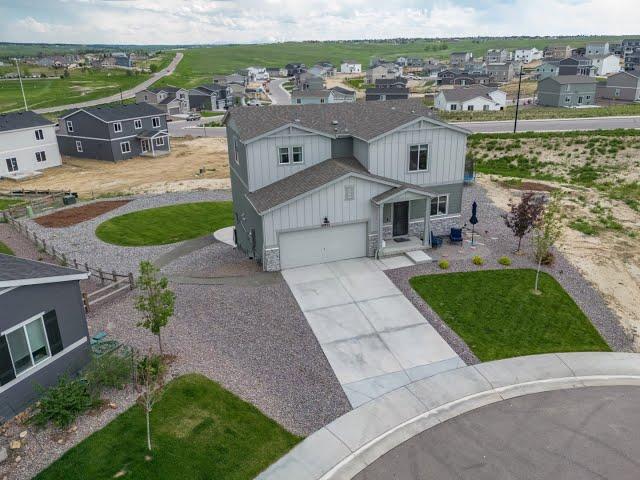 Heather Maddox presents 42835 Hawktree Circle Elizabeth, CO | ColdwellBankerHomes.com