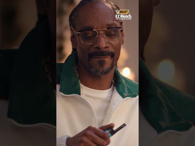 Brichetele BIC® EZ Reach™ cu Snoop Dogg si Martha Stewart