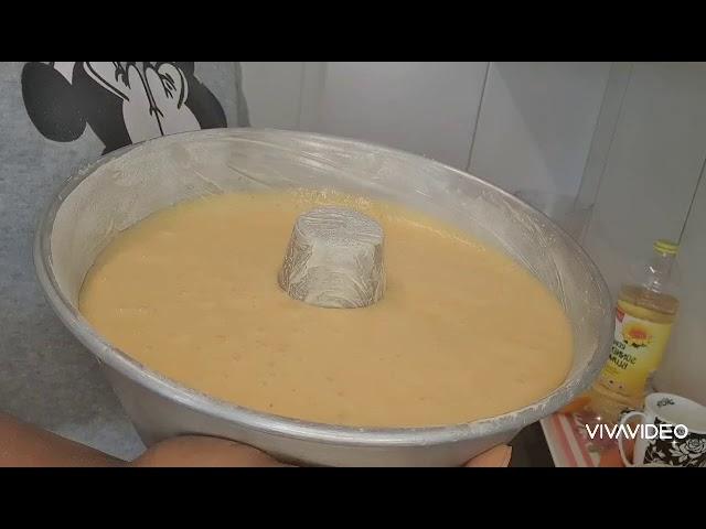 GÂTEAU À LA CAROTTE ET JUS D'ORANGE 