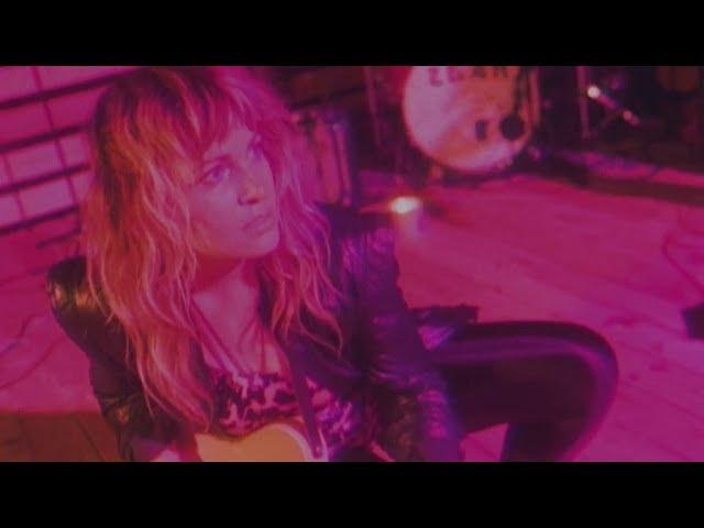 Brandy Zdan - Wild Fire (Live) - Official Video
