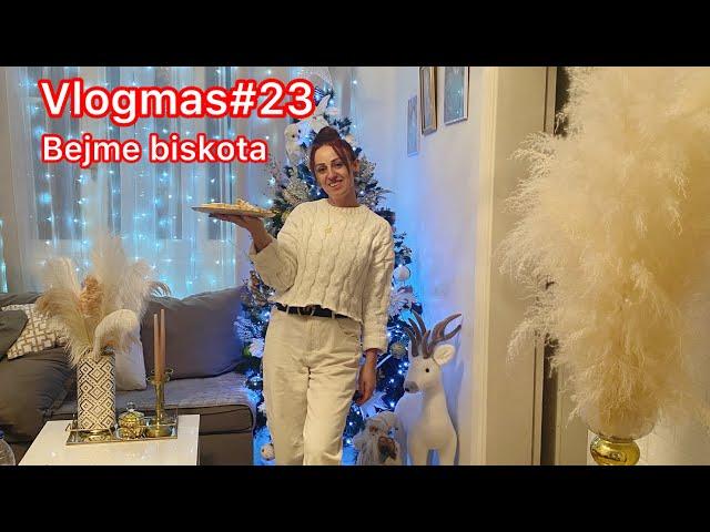 Si i bëj un biskotat e festave// Si na dolën// Kur do i blej dhuratat// Vlogmas#23// @vlogmeelin