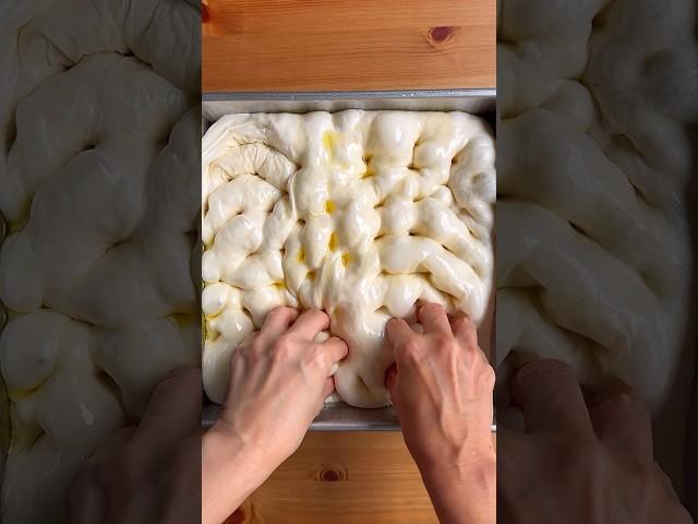 Focaccia ASMR #sourdough#focaccia#bread#satisfying#recipe#shorts#asmr#relaxing#homemade#homebaker