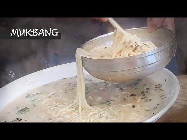 현풍닭칼국수 후루룩 소리가 일품 5.5kg 푸파 도전 먹방 Korean Chicken Noodle Soup Challenge  [KalGuckSu 칼국수]  Mukbang