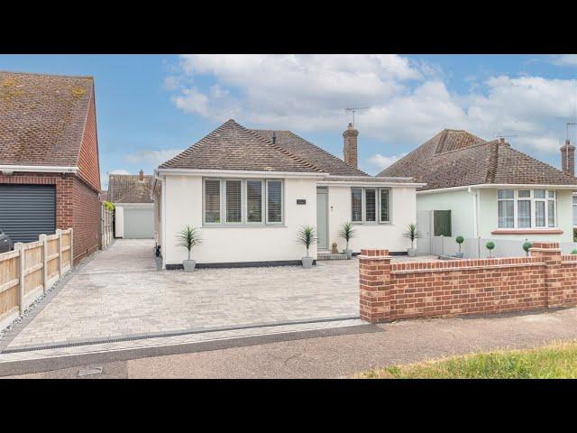 STUNNING EXTENDED BUNGALOW  Deanhill Avenue, East Clacton, Essex