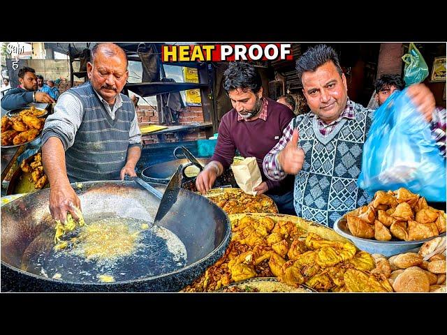 20/- BEST Amritsari Street Food India  Heavy Traffic Jam Punjabi Nashta