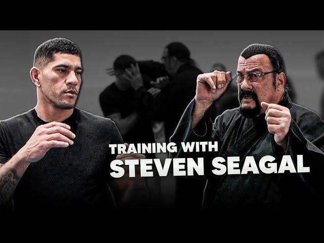 STEVEN SEAGAL teaches ALEX PEREIRA techniques to use in MMA fights