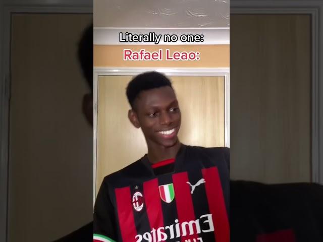 Rafael Leao be like…  #football #acmilan #comedy #leão