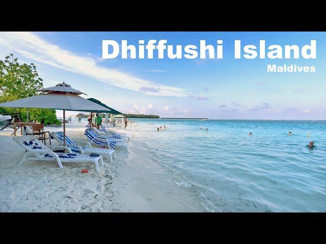 Maldives | Dhiffushi Island Tour | Blue Water Beach | Manish Solanki Vlogs