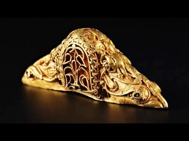 12 Most Incredible Ancient Treasures And Artifacts Finds