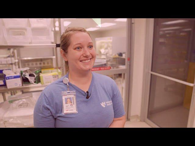 My job in a minute: Inpatient Pharmacy Tech / Sterile Compounding Technician