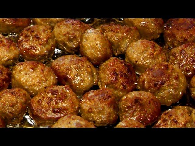 Köttbullar | Better than Ikea Meatballs | Street Food in Berlin Germany