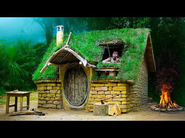 Witness the Incredible - Building a Hobbit Shelter in Just 2 Days, Part 1