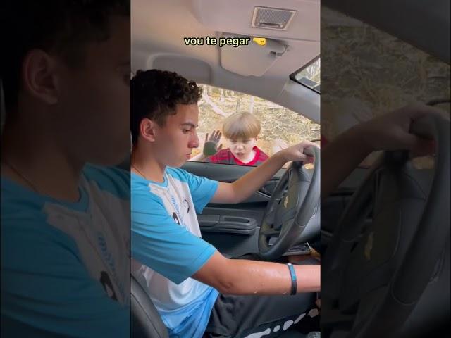 DESINSTALEI O MINECRAFT E ELE QUEBROU O CARRO! 
