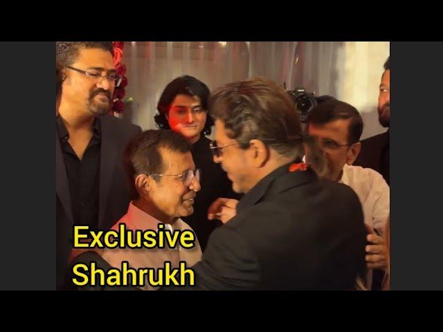 Shahrukh Khan Exclusive Exit At Anand Pandit Birthday Party 2023.