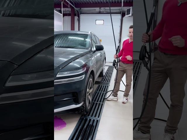 Как помыть автомобиль зимой узнаем из этого видео