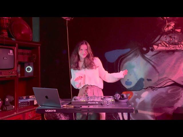 Groovy Disco House DJ Set - Retro Lounge Music Mix | Greta Margo