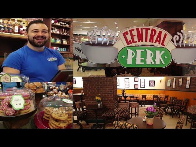 CENTRAL PERK CAFÉ || FRIENDS-THEMED CAFÉ AT PRIMARK IN MANCHESTER CITY, ENGLAND