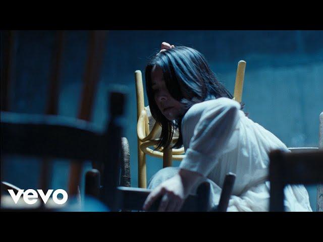 Mitski - My Love Mine All Mine (Official Video)