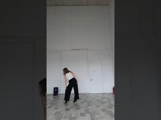 Pet Shop Boys – Heart | Waacking dance improvisation by Yuliya Khnykina #танцыспб #dancer #dance