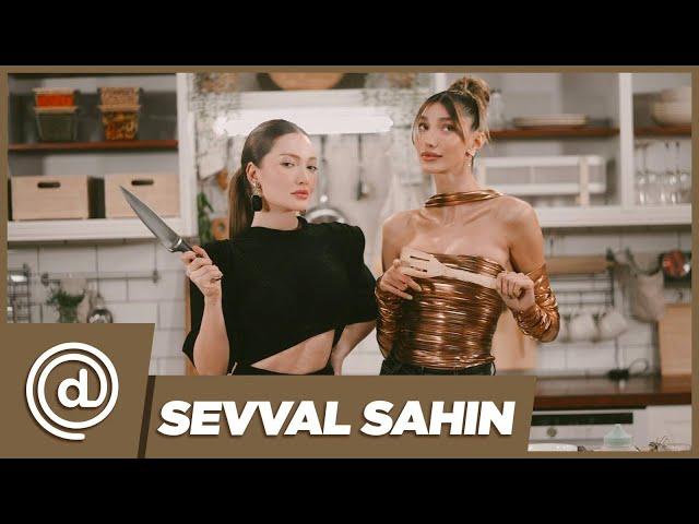 Sevval Sahin'e bowl beklerken kiymali borek şoku!