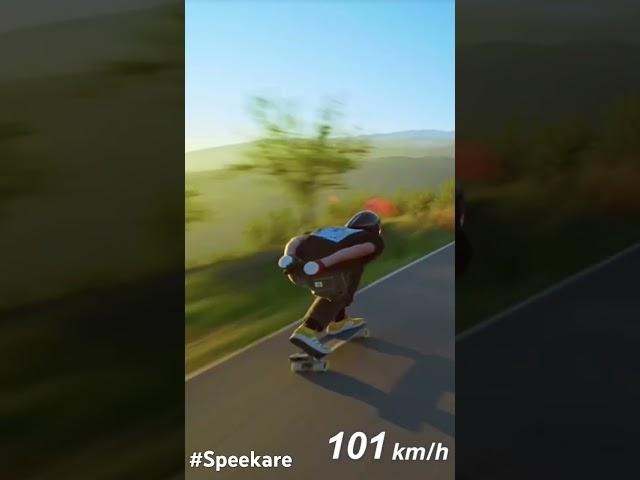 103 km/h Skateboarding Rush: A Heart-Pounding Ride