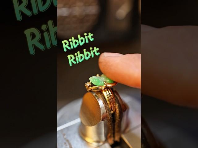 The jade frog that said “Rattle Rattle”