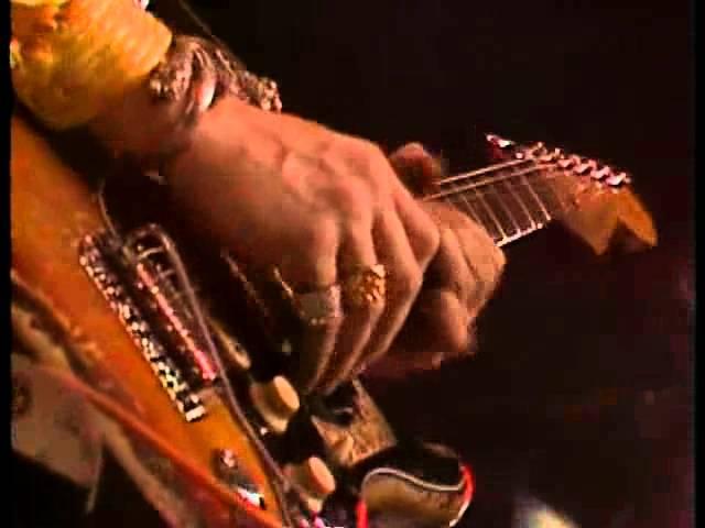 Stevie Ray Vaughan - Scuttle Buttin' & Say what! - - Live At Montreux85