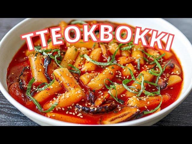 VEGAN TTEOKBOKKI RECIPE | Spicy Korean Rice Cakes | 비건 떡볶이